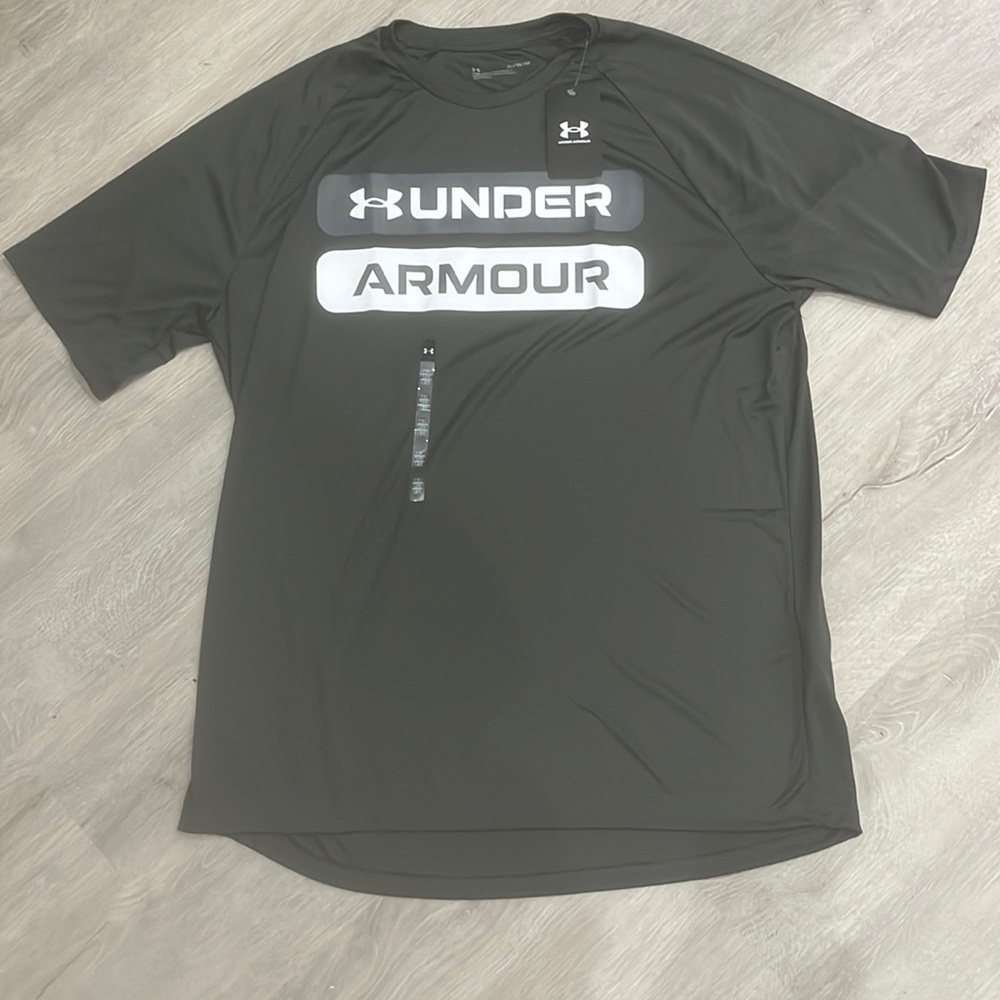 UA Velocity 2.0 Wordmark short sleeve